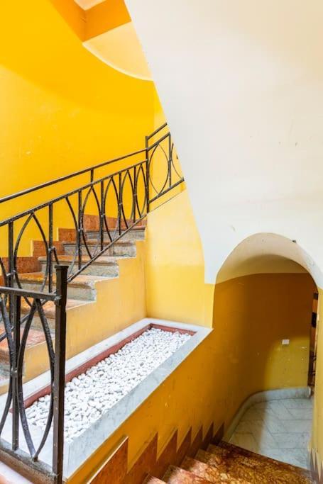 Nonna Lina Apartment Palermo Luaran gambar